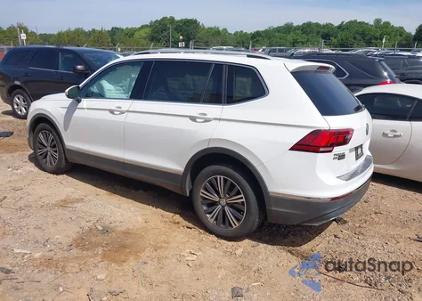 2018 Volkswagen Tiguan 2.0T Se/2.0T Sel from USA, damaged, VIN 3VV3B7AX1JM095857